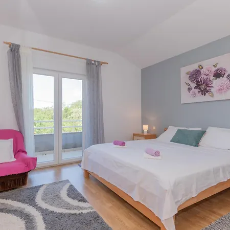 Petra, - Makarska Villa