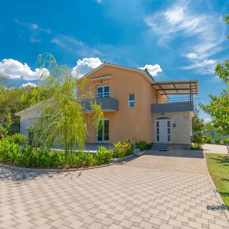 Villa Petra, - Makarska *
